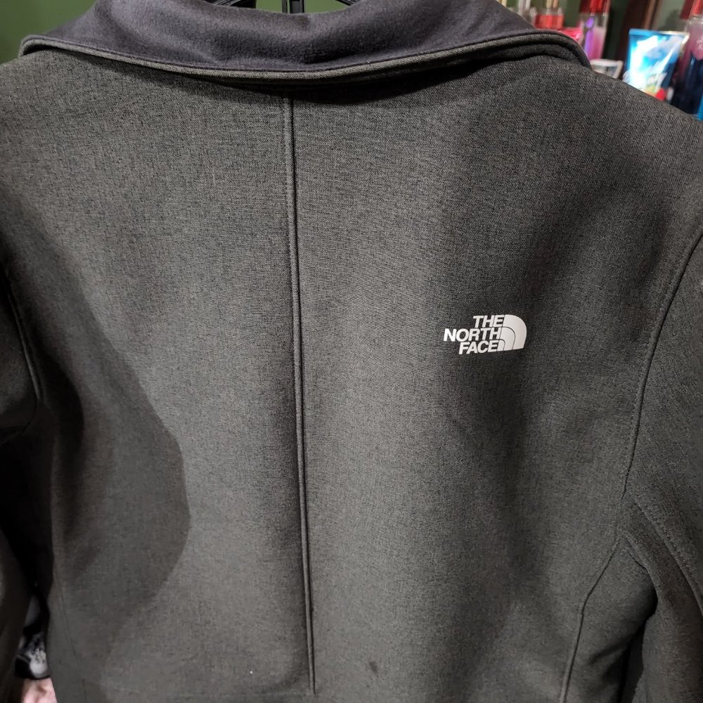 Northface Fall Jacket - image 5